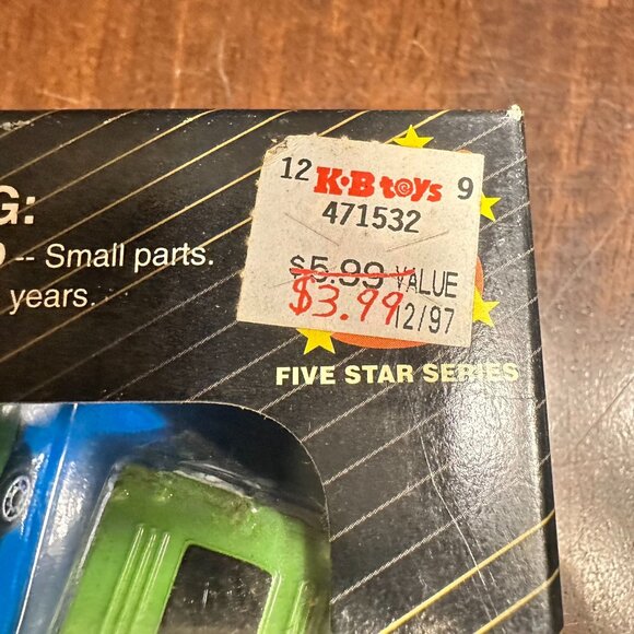 Maisto Action Pak Five Star Series Die-Cast Vehicle Set KB Toys - Picture 4 of 6